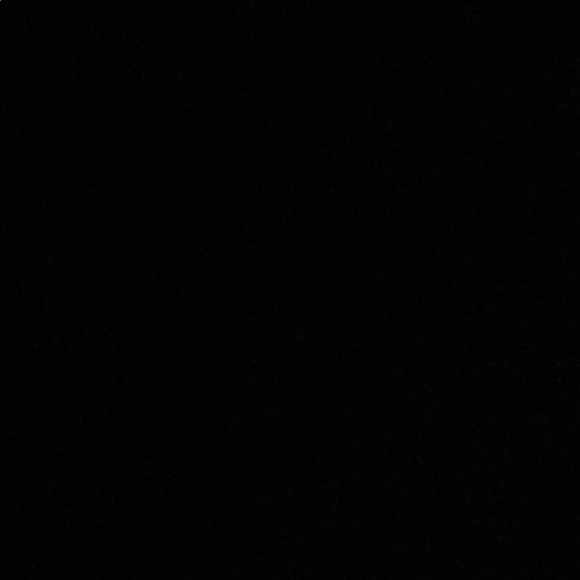 Meet your Posher, Alessia - Picture 1 of 1